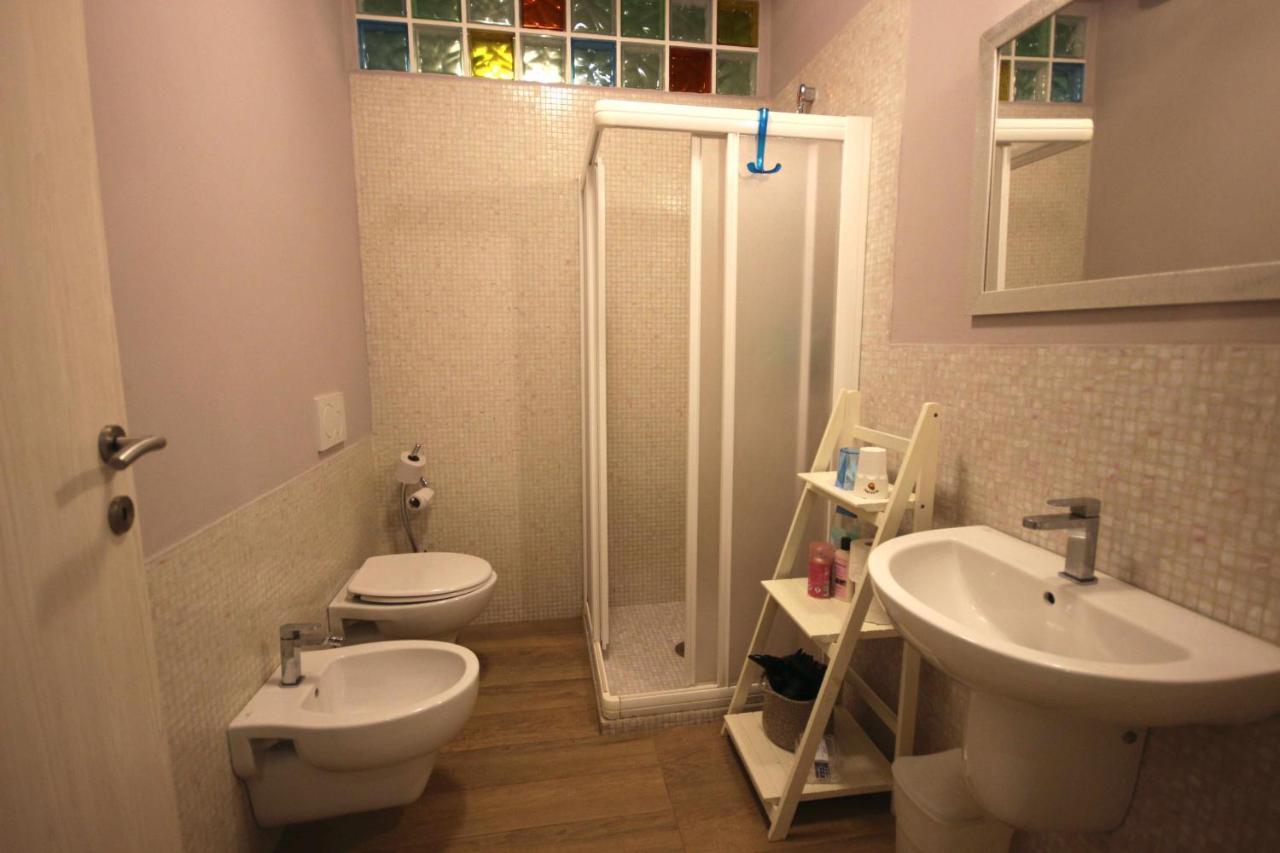 Case Vr Holiday Happy House Verona Bagian luar foto