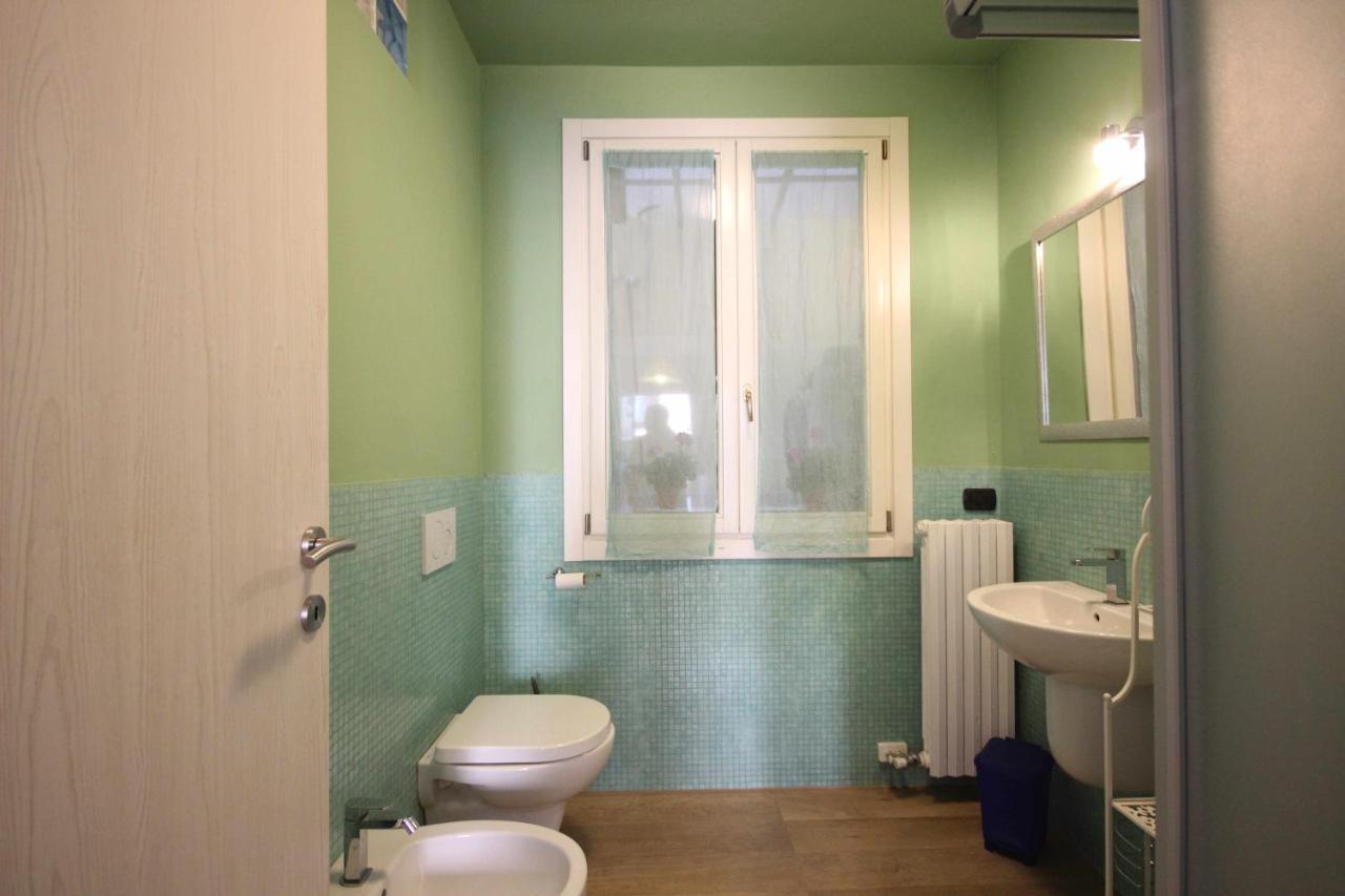 Case Vr Holiday Happy House Verona Bagian luar foto
